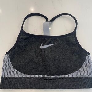 Nike Girls Sports Bra- size M